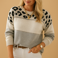 Oversizowy sweter w panterkę dla kobiet